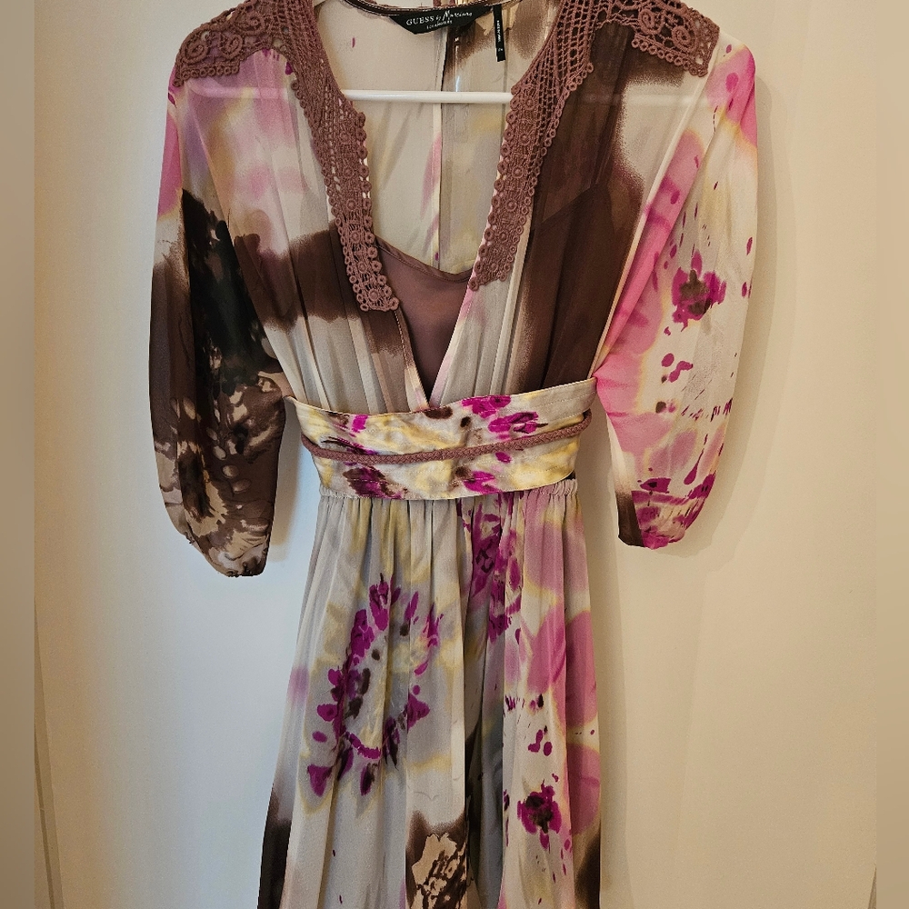 Dress! - Picture 2 of 2
